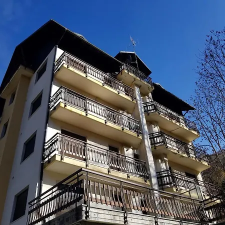 Casa La Pinella By Holiday World Apartamento *